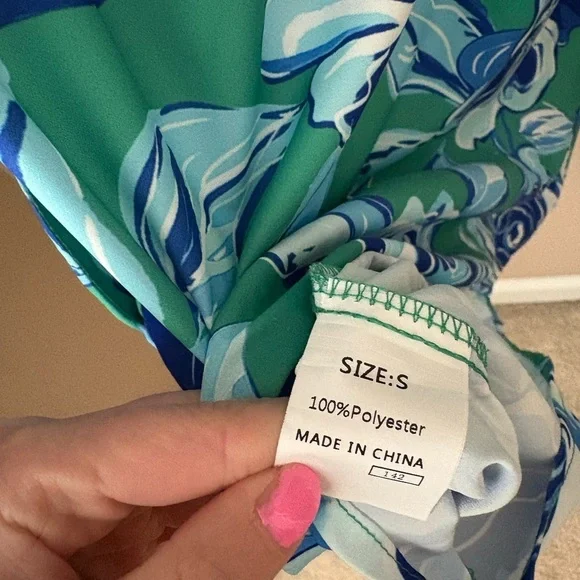 Boutique Dress Green and Blue Floral Mini Dress with collar Size Small - Picture 2 of 5